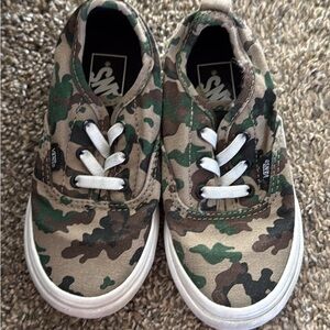 Vans Toddler Camouflage Sneakers